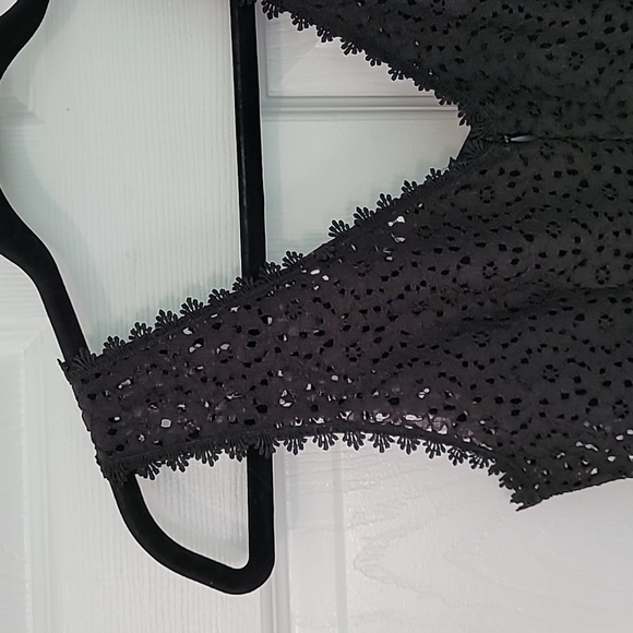 Black Lace Dress size 6 - Picture 3 of 12